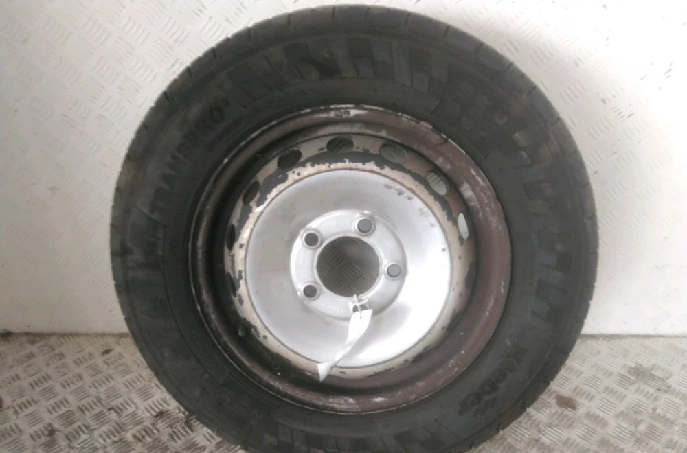 Roue de secours Renault MASTER III Camionnette (FV) 2.3 dci 130 fwd (fv0m, fv0y) (2016) occasion