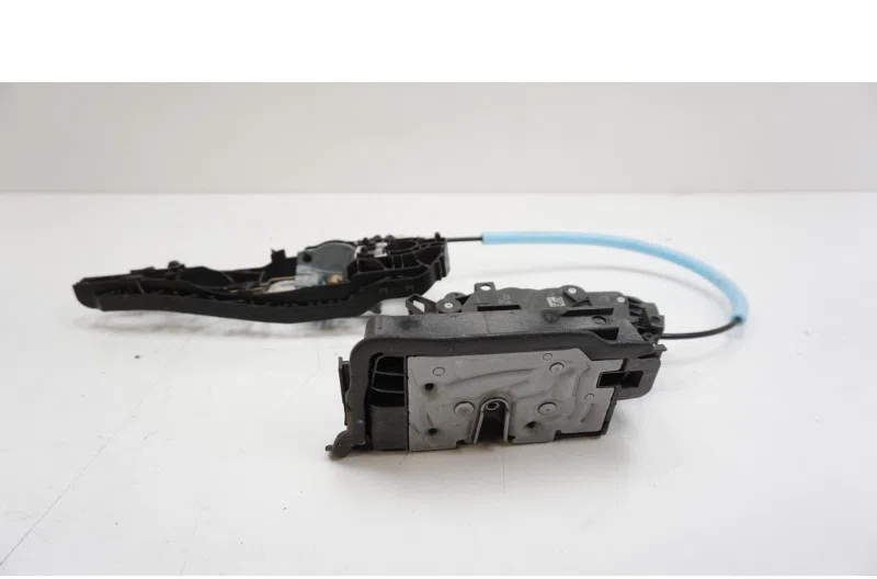 Serrure avant droit pour MINI MINI 3 F54 CLUBMAN PHASE 1 BREAK