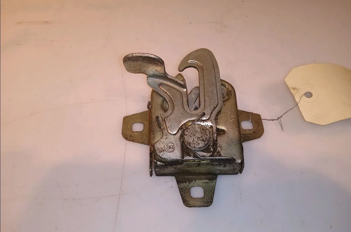Serrure capot Citroen JUMPER Camionnette 2.2 hdi 100 (2006-2012) occasion