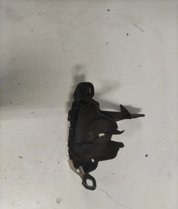 Serrure capot FORD KA 2 PHASE 2 occasion