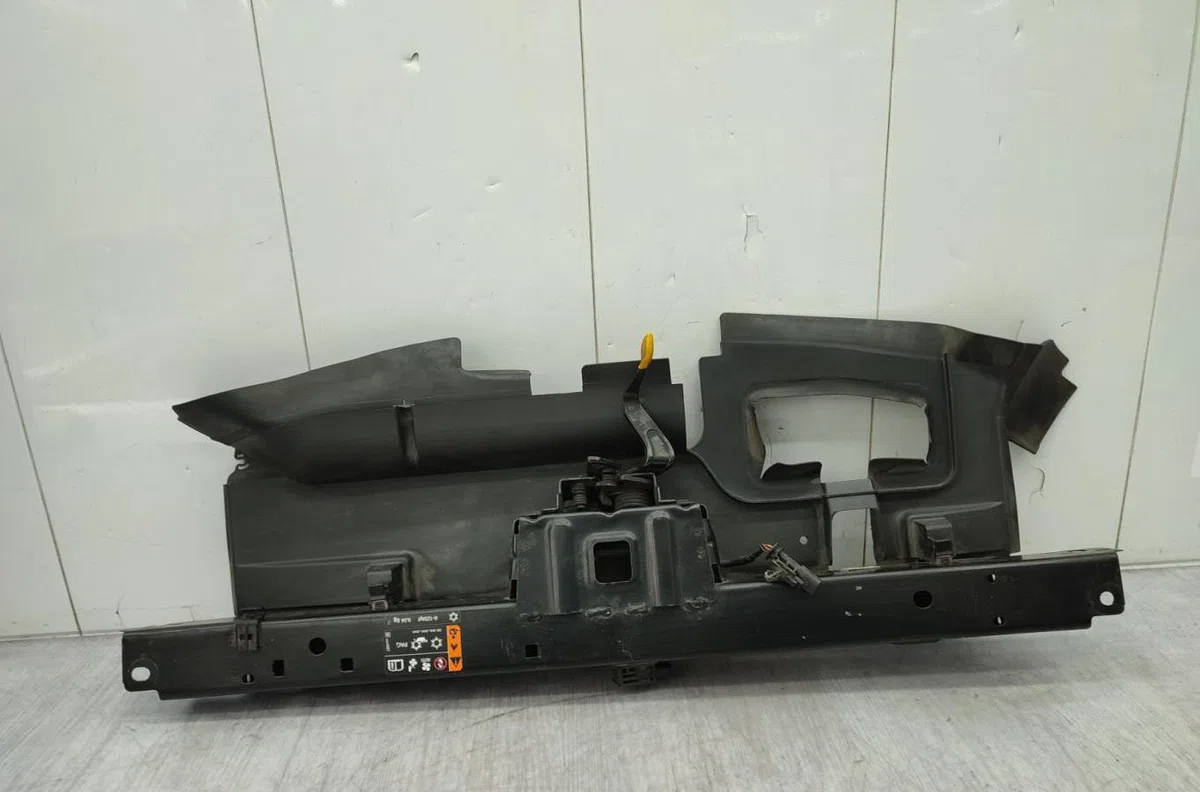Serrure capot OPEL ZAFIRA TOURER C PHASE 2 occasion