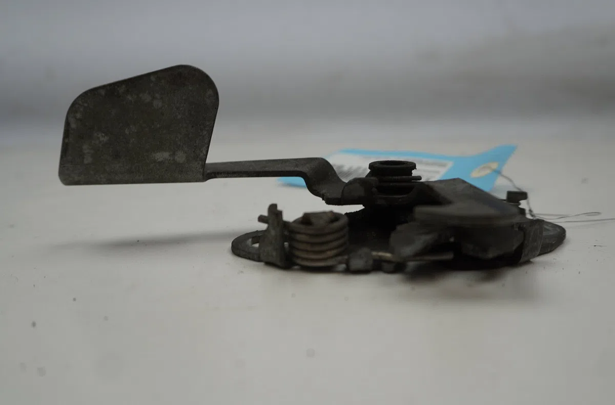 Serrure capot Peugeot 306 Break (7E, N3, N5) 1.8 16v (1997-2002) occasion