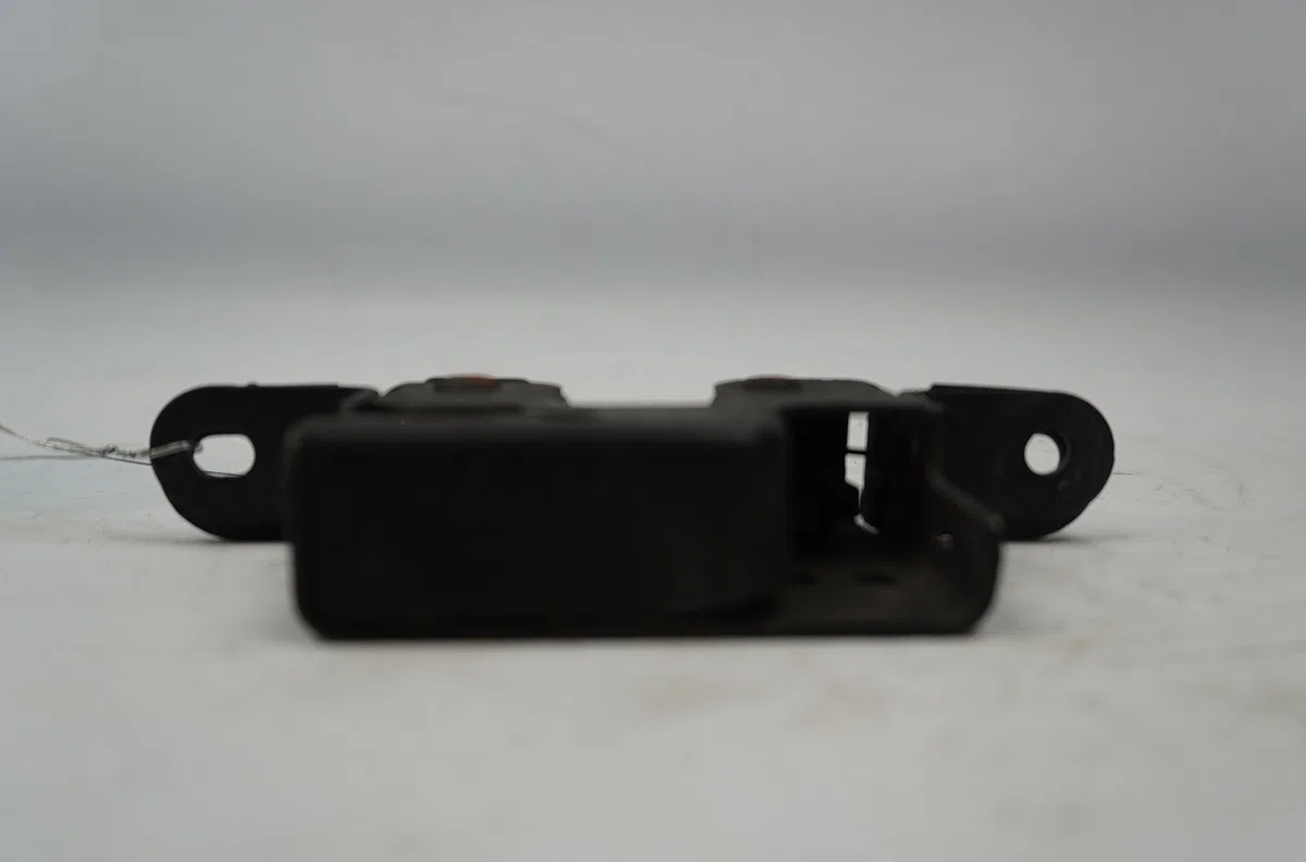 Serrure capot Renault MEGANE III Grandtour (KZ0-1) 1.5 dci (kz09, kz0d, kz1g, kz29, kz14, kz1w, kz10, kz1f,... (2009) 5 