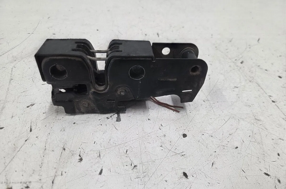 Serrure capot SEAT LEON 2 PHASE 2 occasion