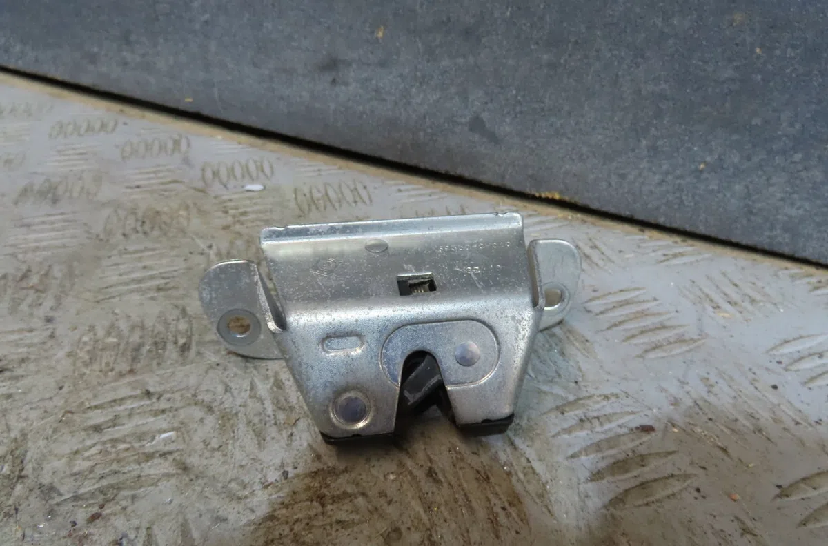 Serrure hayon Citroen C1 (PM_, PN_) 1.0 (2005-2014) 5 portes occasion