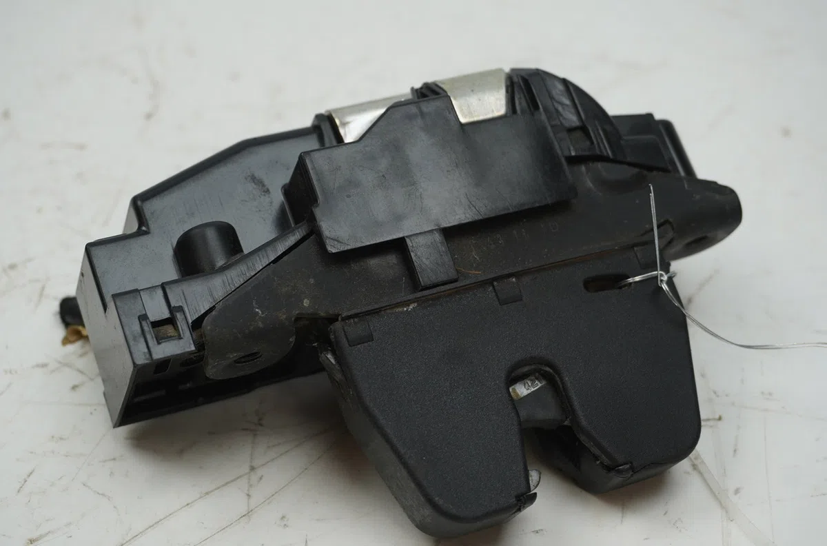 Serrure hayon Citroen C4 GRAND PICASSO I (UA_) 2.0 hdi 150 (2009-2013) occasion
