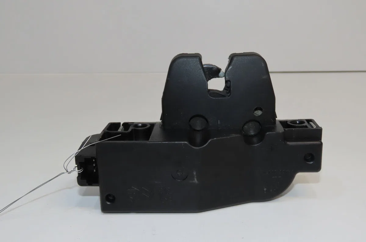 Serrure hayon Citroen C5 II (RC_) 1.6 hdi (rc8hzb) (2004-2008) occasion