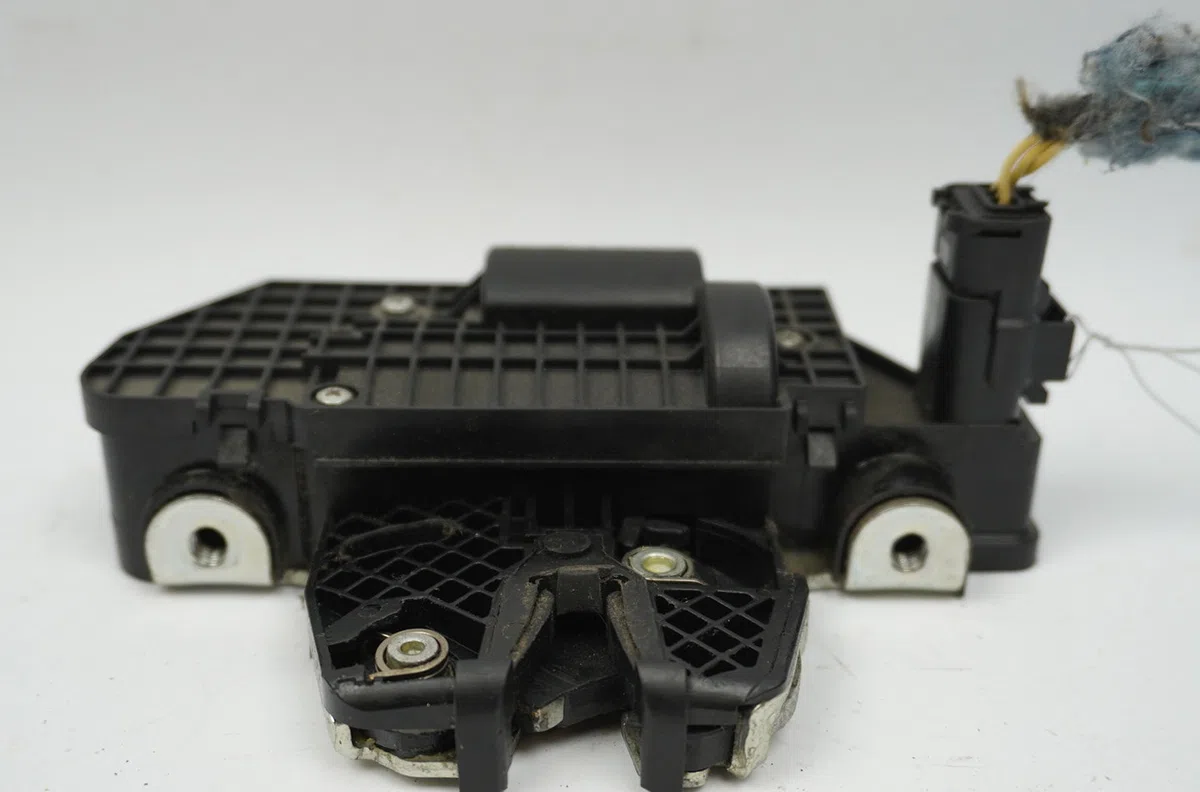 Serrure hayon Citroën DS3 (SA_) 1.6 thp 155 (2010-2015) 3 portes occasion