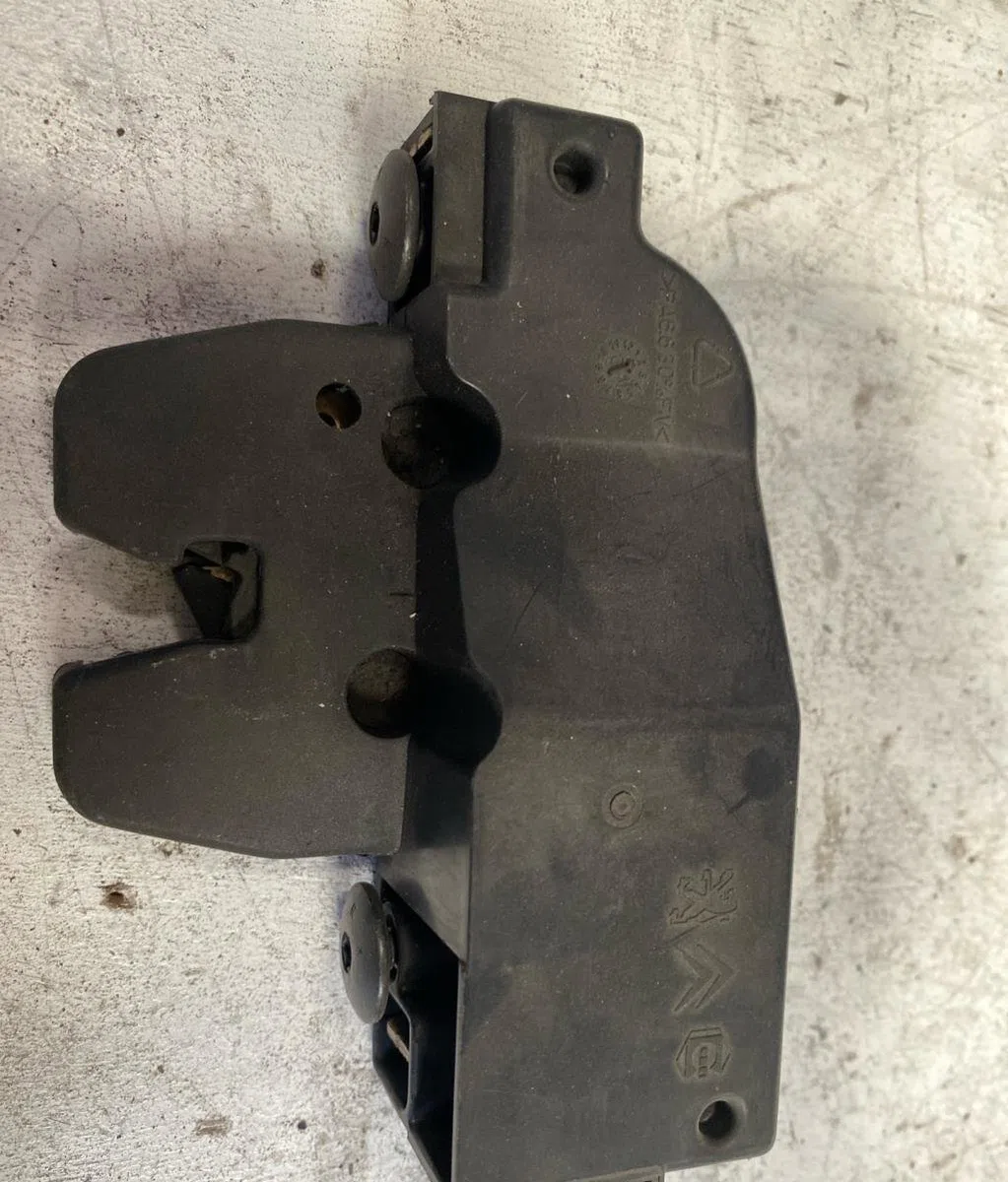 Serrure hayon Citroen XSARA (N1) 2.0 hdi 109 (2001-2005) 5 portes occasion