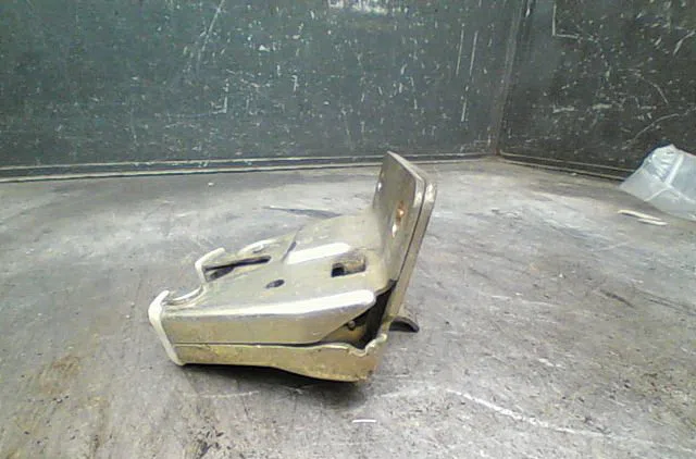 Serrure hayon Peugeot 205 II (20A-C) 1.1 (1987-1992) occasion