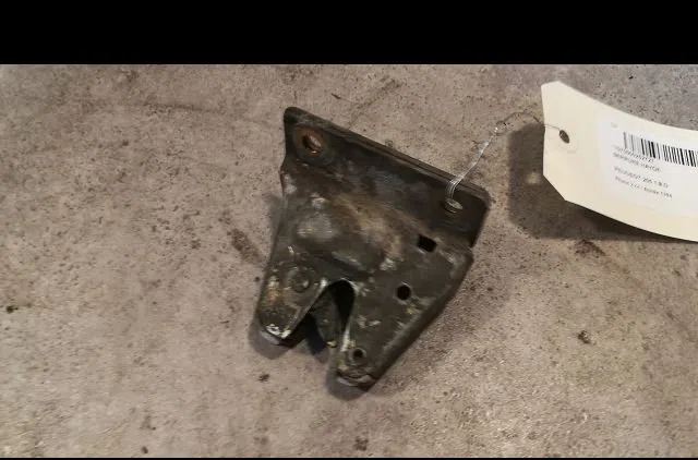Serrure hayon Peugeot 205 II (20A-C) 1.7 diesel (1987-1998) occasion