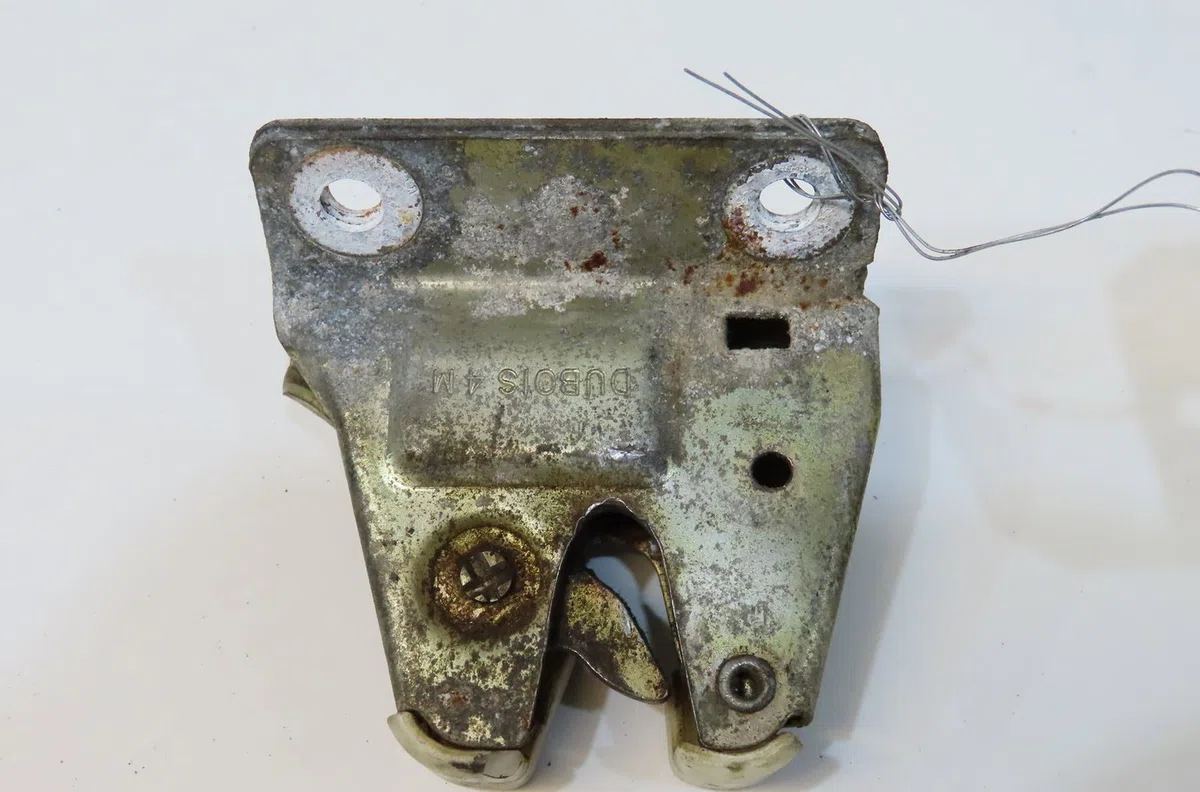 Serrure hayon Peugeot 205 II (20A-C) 1.7 diesel (1987-1998) occasion