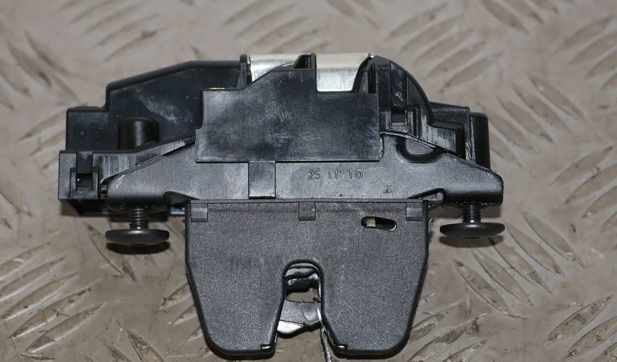 Serrure hayon Peugeot 207-207 (WA_, WC_) 1.6 hdi (2006-2013) 5 portes occasion
