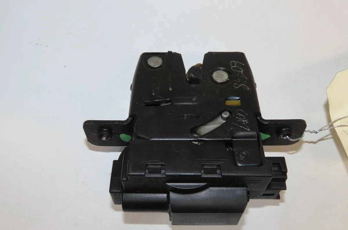 Serrure hayon Renault LAGUNA II (BG0-1_) 1.9 dci (bg08, bg0g) (2001-2007) occasion