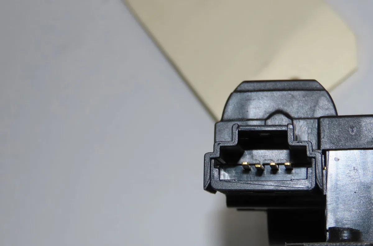 Serrure hayon Renault LAGUNA II (BG0-1_) 2.0 16v (bg00, bg0k, bg0p, bg0w) (2002-2007) 5 portes occasion