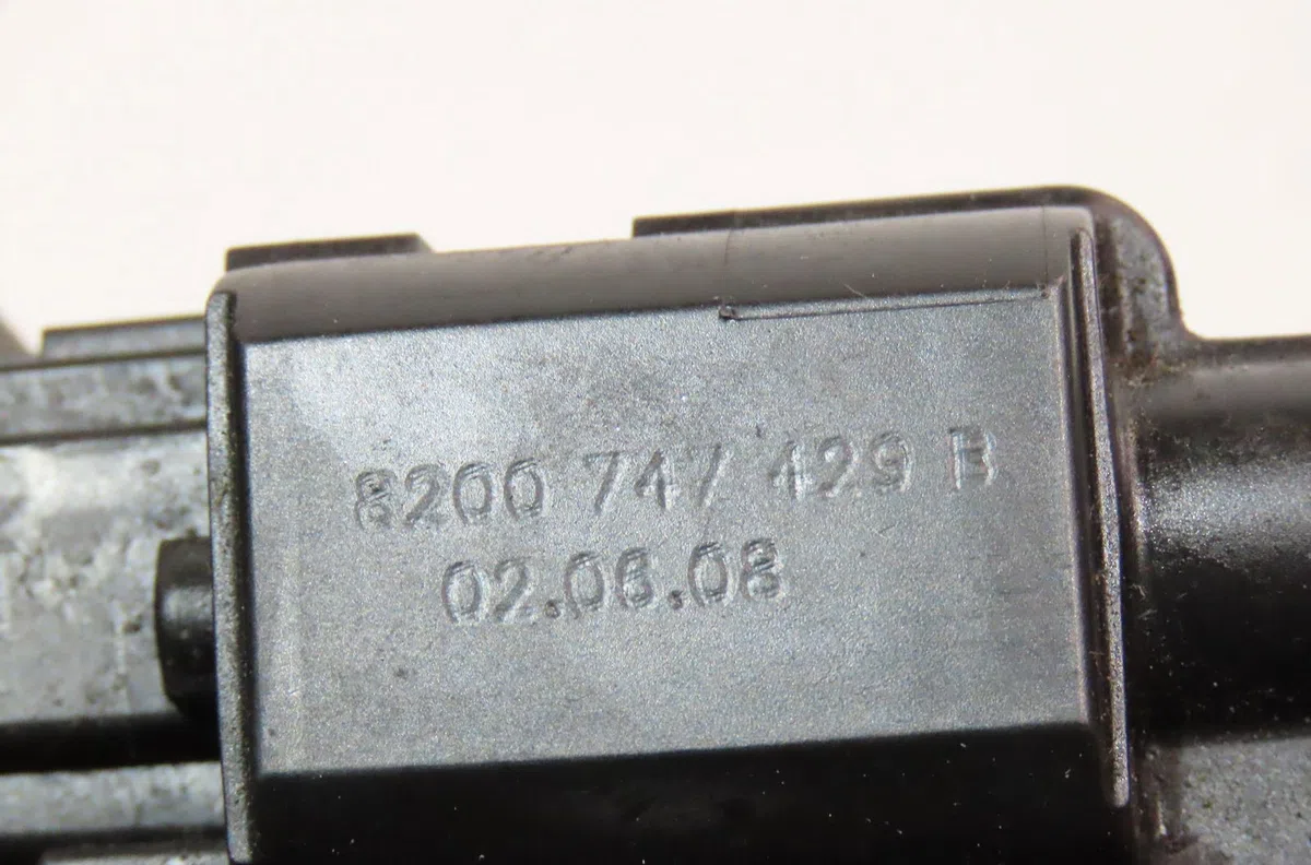 Serrure hayon Renault LAGUNA III (BT0-1) 1.5 dci (bt00, bt0a, bt0t, bt1j) (2007-2015) 5 portes occasion