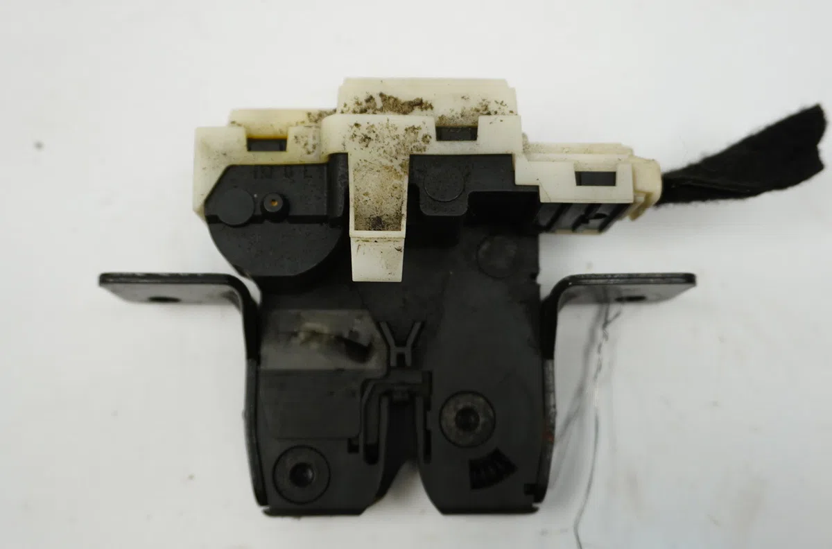 Serrure hayon Renault MEGANE II (BM0-1_, CM0-1_) 1.5 dci (bm1f, cm1f) (2005-2008) occasion