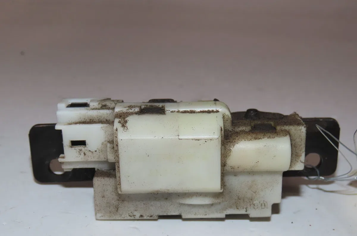 Serrure hayon Renault MEGANE II Break (KM0-1_) 1.5 dci (km16, km1e) (2005-2008) occasion