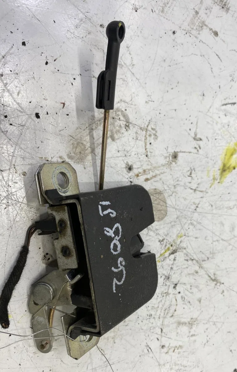 Serrure hayon Seat IBIZA III (6L1) 1.9 tdi (2002-2009) 5 portes occasion