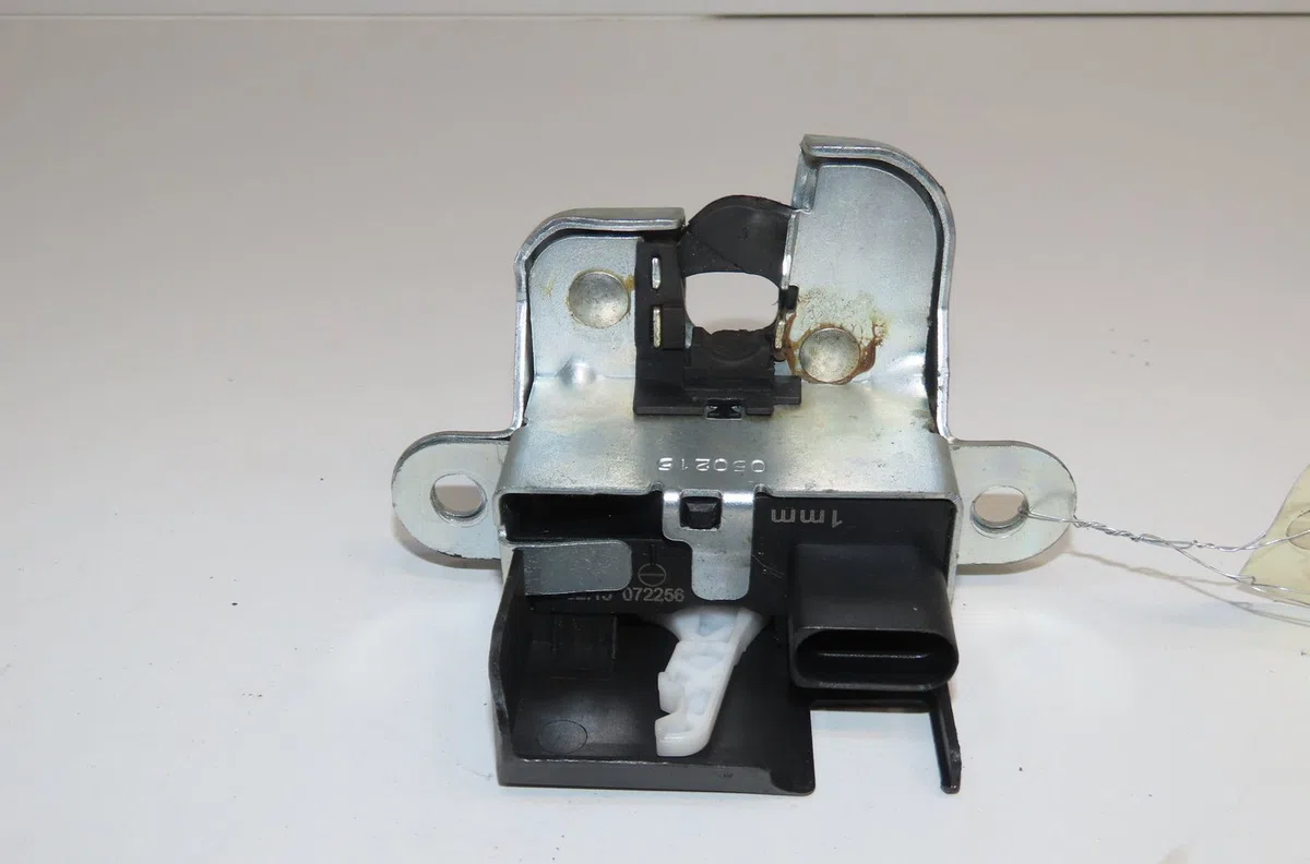 Serrure hayon Seat LEON (5F1) 2.0 tdi (2012-2020) 5 portes occasion