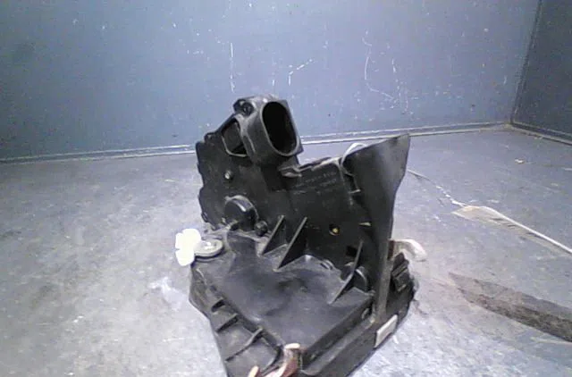 Serrure porte ard Bmw 3 (E46) 318 d (2001-2003) 4 portes occasion