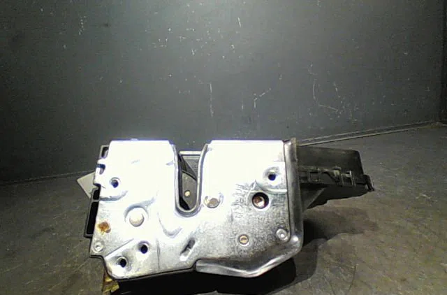 Serrure porte ard Bmw 3 (E46) 318 d (2001-2003) 4 portes occasion