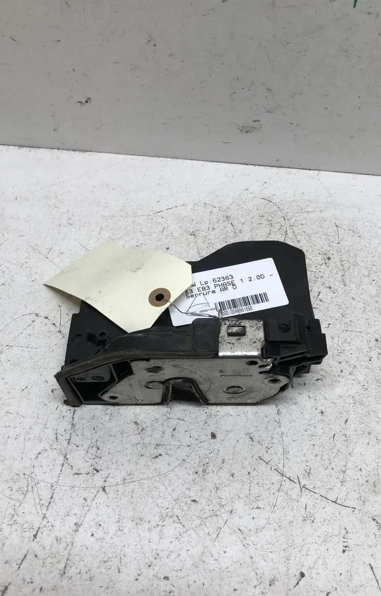 Serrure porte ard Bmw X3 (E83) 2.0 d (2004-2007) occasion