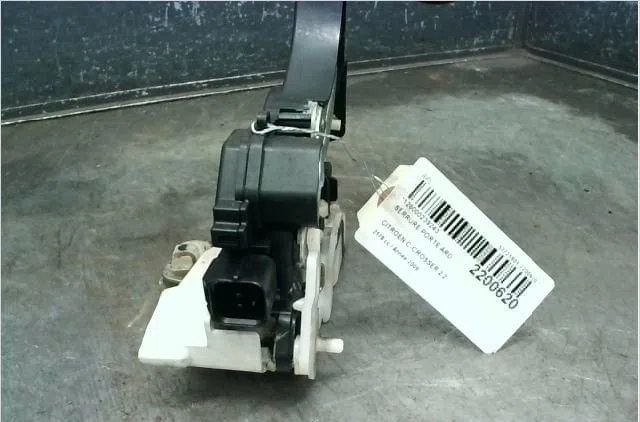 Serrure porte ard Citroën C-CROSSER (VU_, VV_) 2.2 hdi (2007-2012) 5 portes occasion
