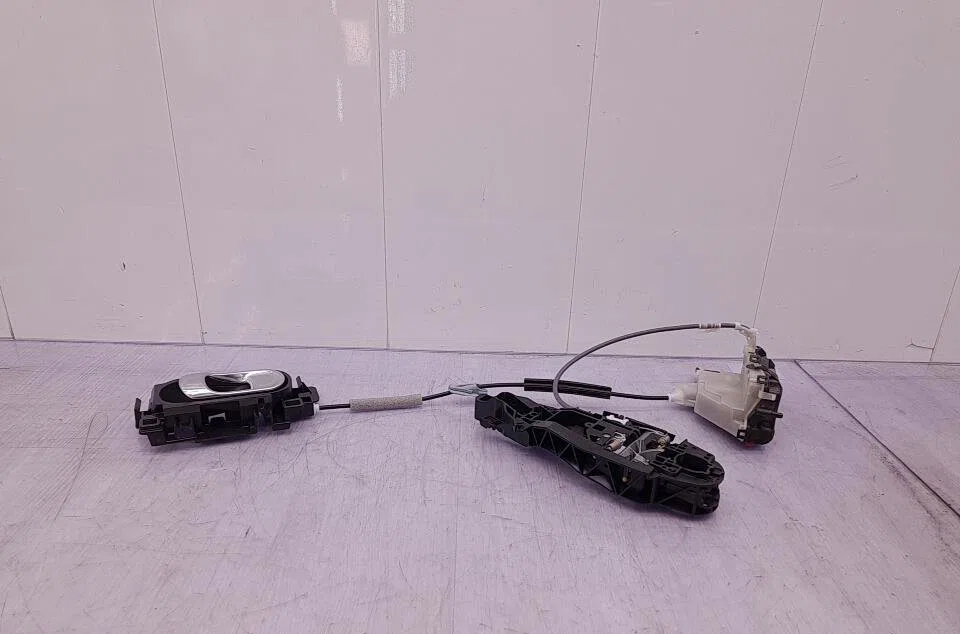 Serrure porte ard CITROEN C3 3 PHASE 2 occasion