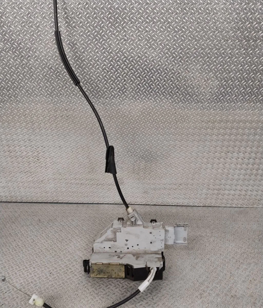 Serrure porte ard Citroen C4 I (LC_) 1.6 hdi (2004-2011) occasion