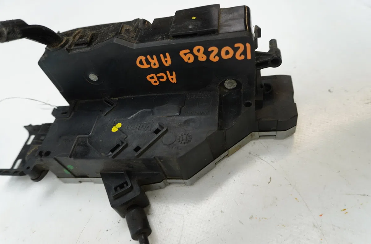 Serrure porte ard Citroën C4 PICASSO I Monospace (UD_) 1.6 hdi 110 (2010-2013) 5 portes occasion