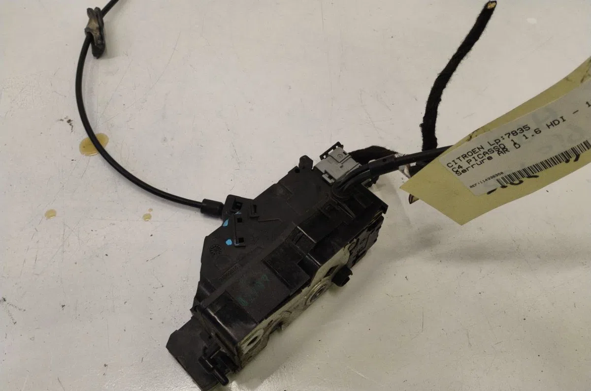 Serrure porte ard Citroen C4 PICASSO I Monospace (UD_) 1.6 hdi (2007-2013) 5 portes occasion