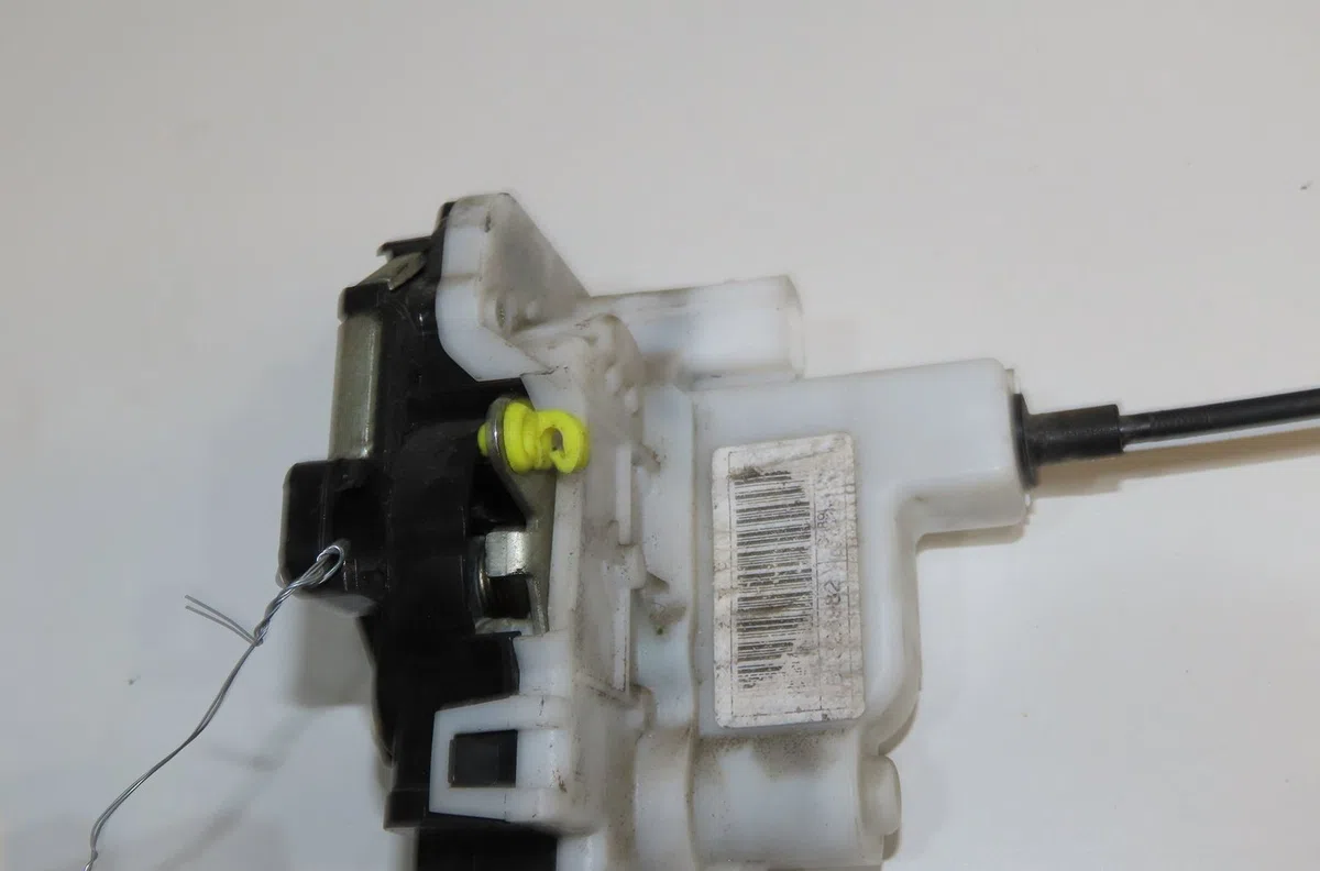 Serrure porte ard Fiat PANDA (169_) 1.1 (169.axa1a) (2003) occasion