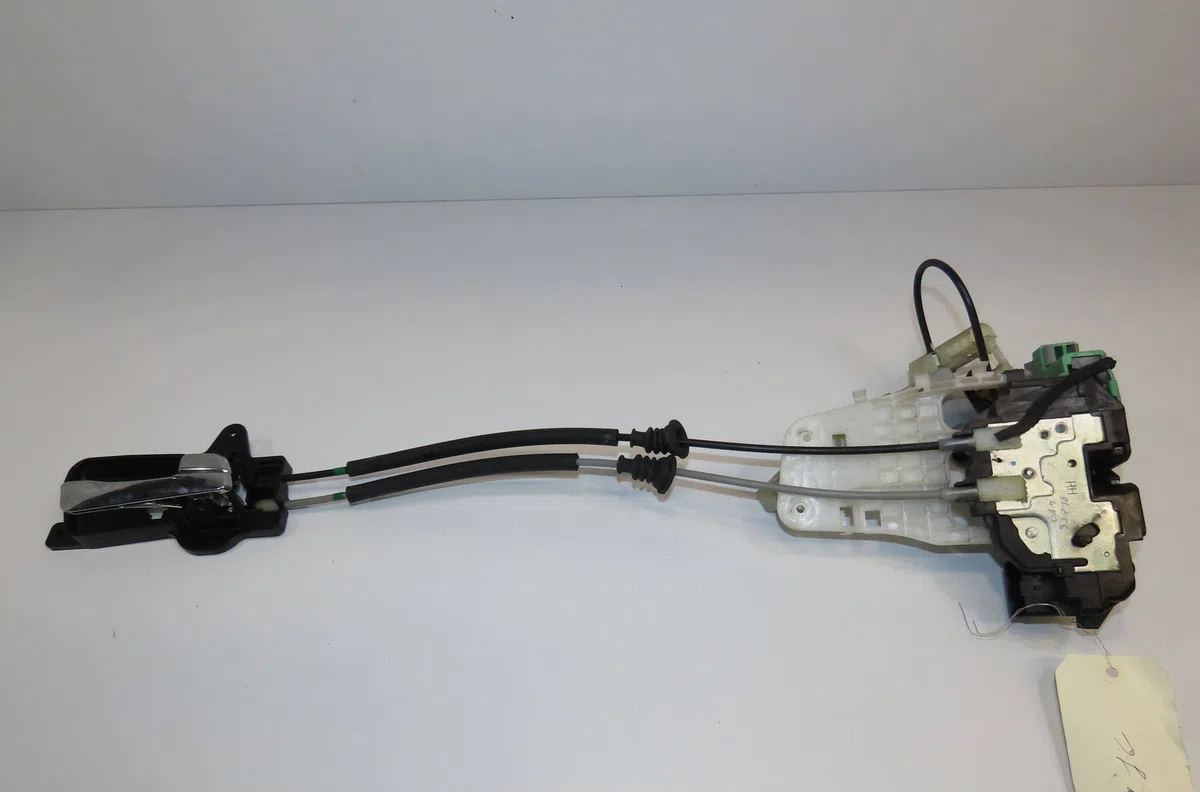 Serrure porte ard Hyundai I30 Break (FD) 1.6 crdi (2008-2012) occasion