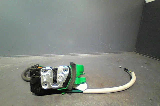 Serrure porte ard Hyundai I40 I (VF) 1.7 crdi (2012-2019) occasion