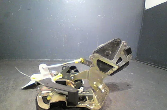 Serrure porte ard Hyundai TUCSON (JM) 2.0 crdi traction intégrale (2004-2010) 5 portes occasion