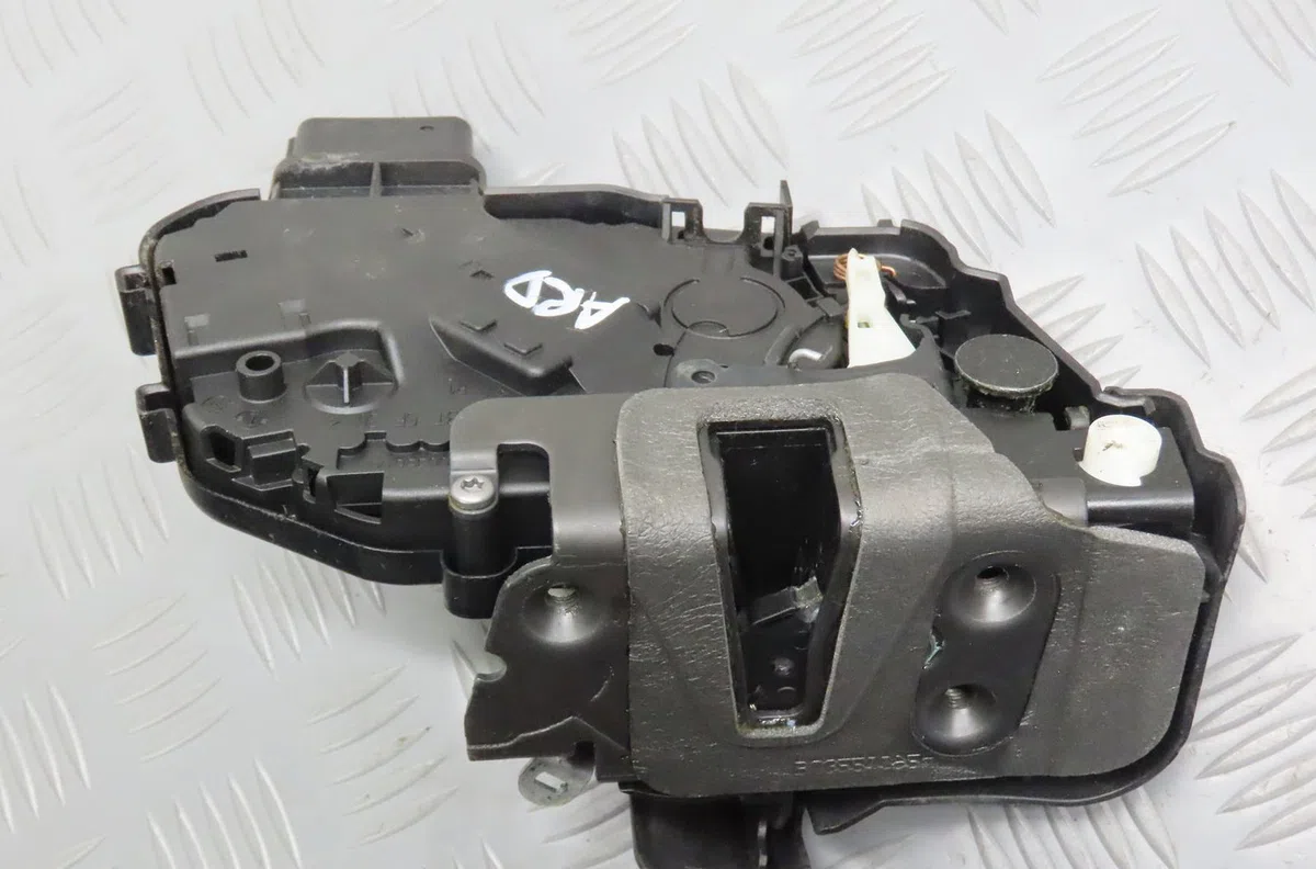 Serrure porte ard Land rover RANGE ROVER EVOQUE (L538) 2.2 d 4x4 (2011-2019) occasion