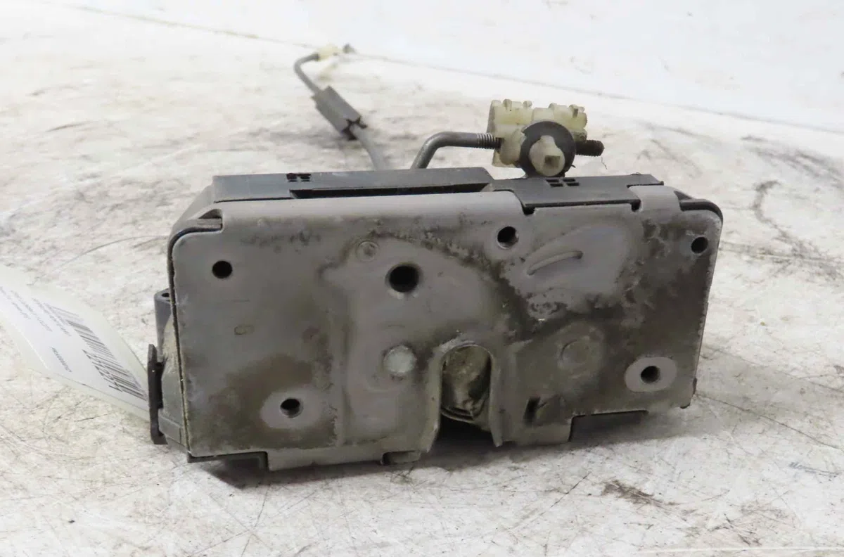 Serrure porte ard OPEL CORSA IV occasion