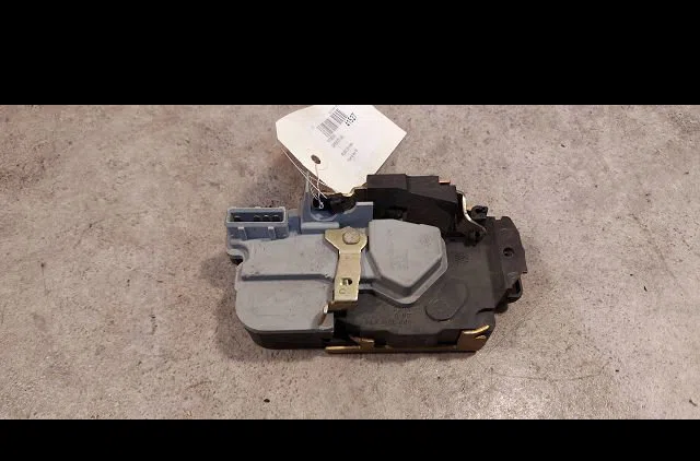 Serrure porte ard Peugeot 206 3-5 portes (2A-C) 1.4 16v (2003-2008) occasion