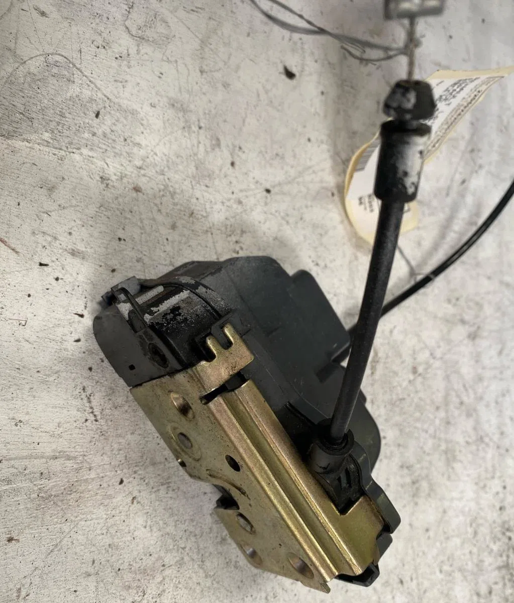 Serrure porte ard Renault ESPACE IV (JK0-1_) 2.2 dci (jk0h) (2002-2006) occasion