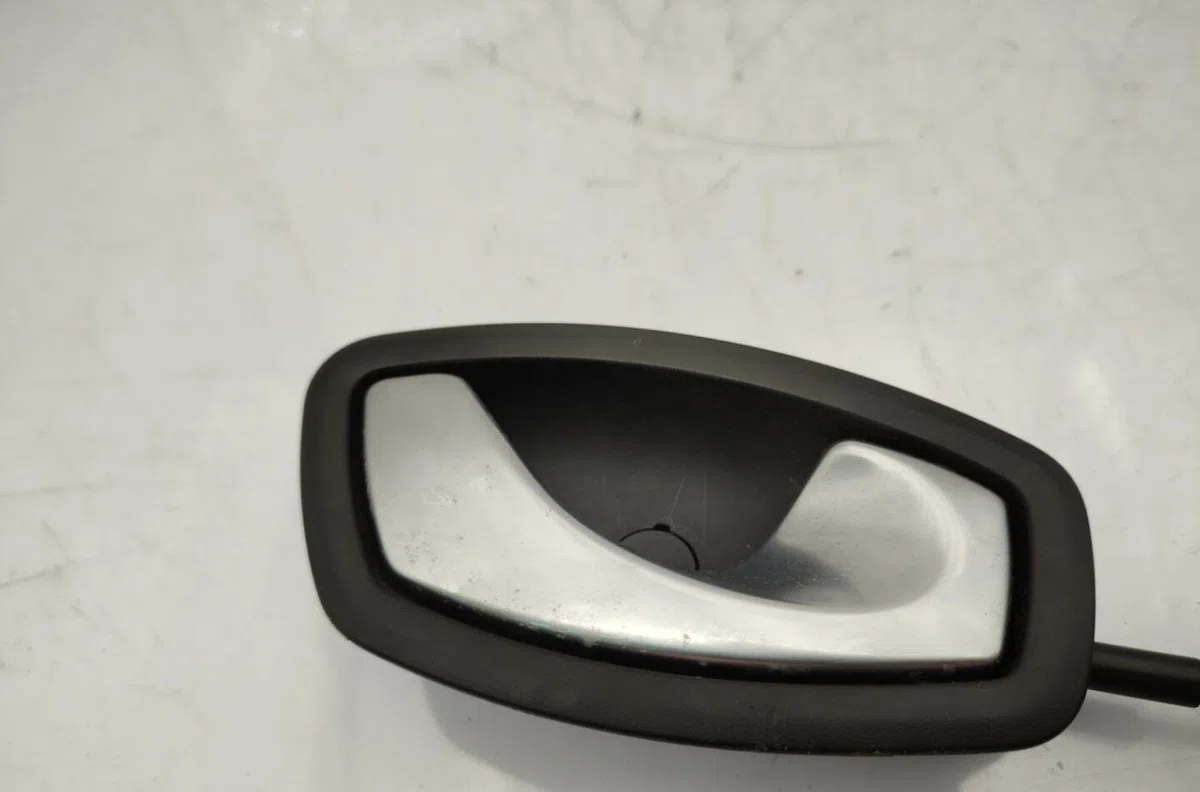 Serrure porte ard RENAULT GRAND SCENIC 3 PHASE 1 occasion