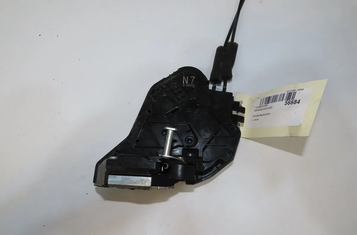 Serrure porte ard Toyota PRIUS PLUS (_W4_) 1.8 hybrid (zvw40w, zvw41w) (2011) occasion