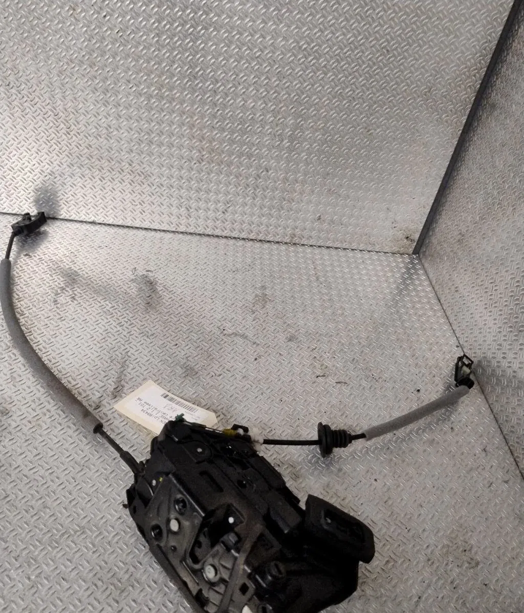 Serrure porte ard Volkswagen POLO V (6R1, 6C1) 1.2 tdi (2009) 5 portes occasion