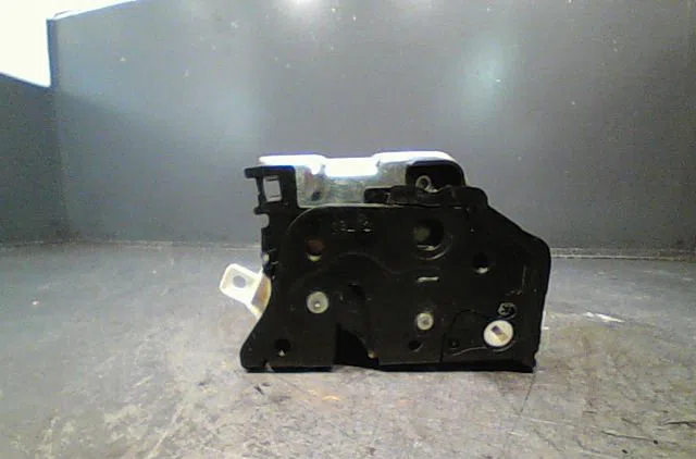 Serrure porte arg Audi A5 Sportback (8TA) 2.0 tdi (2011-2017) occasion
