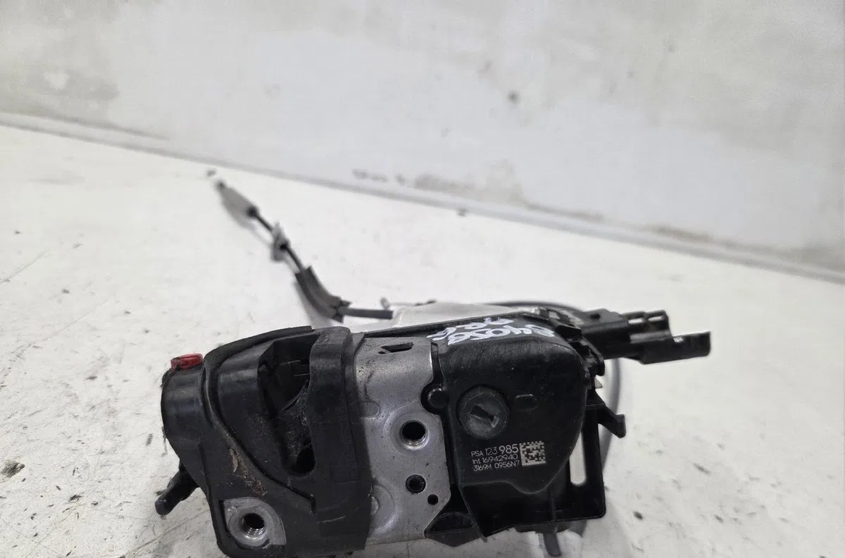 Serrure porte arg CITROEN C3 3 PHASE 1 occasion