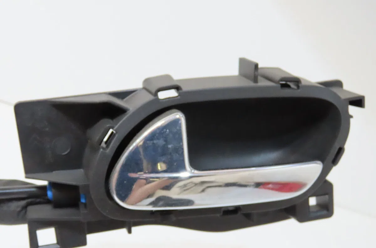 Serrure porte arg Citroen C4 I (LC_) 1.6 hdi (2004-2011) 5 portes occasion