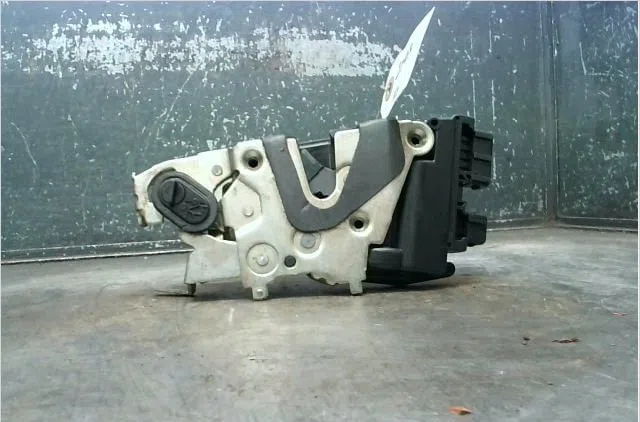 Serrure porte arg Citroën XM (Y4) 2.5 td (1994-2000) occasion