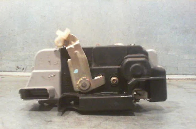 Serrure porte arg CITROEN XSARA Phase 1 02-1998--09-2000 occasion