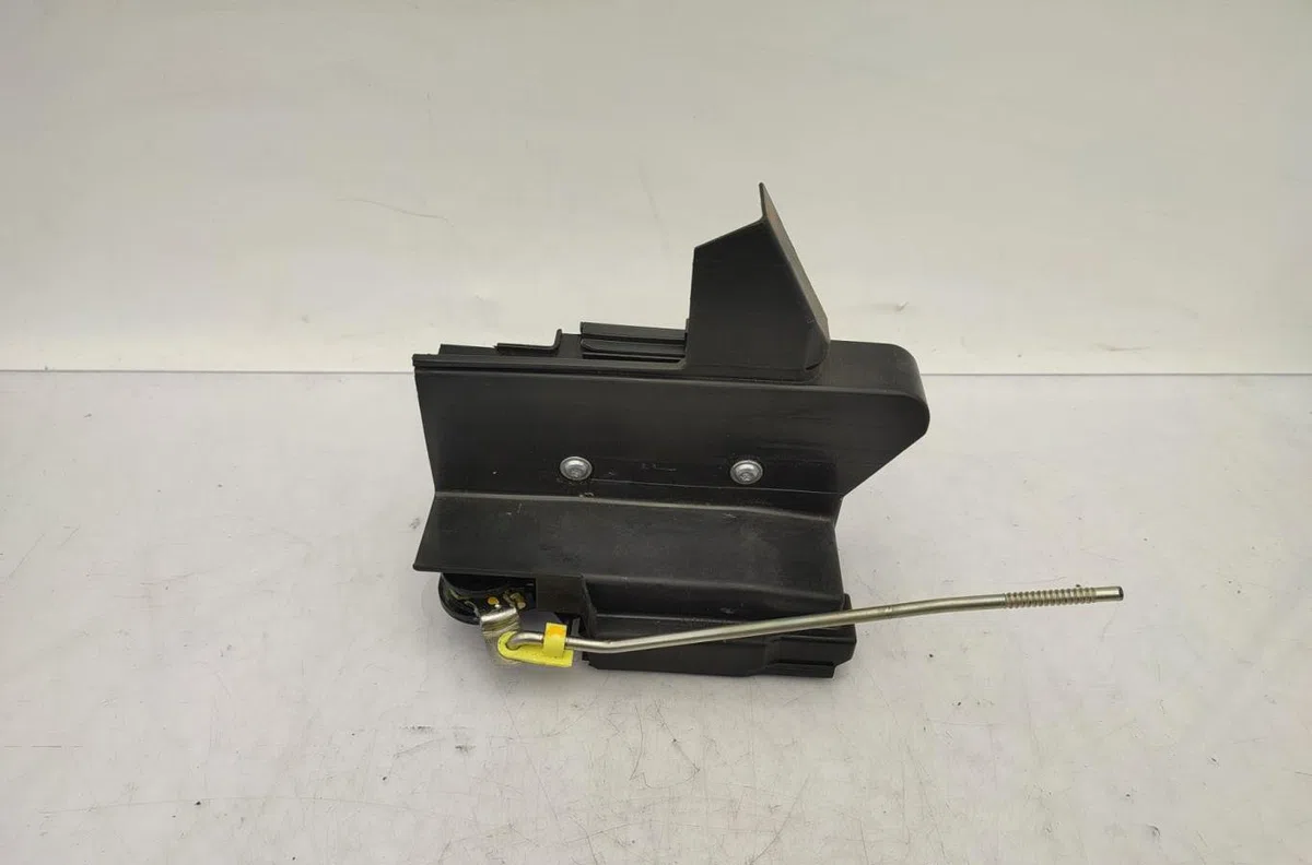 Serrure porte arg DACIA SANDERO 2 PHASE 2 occasion