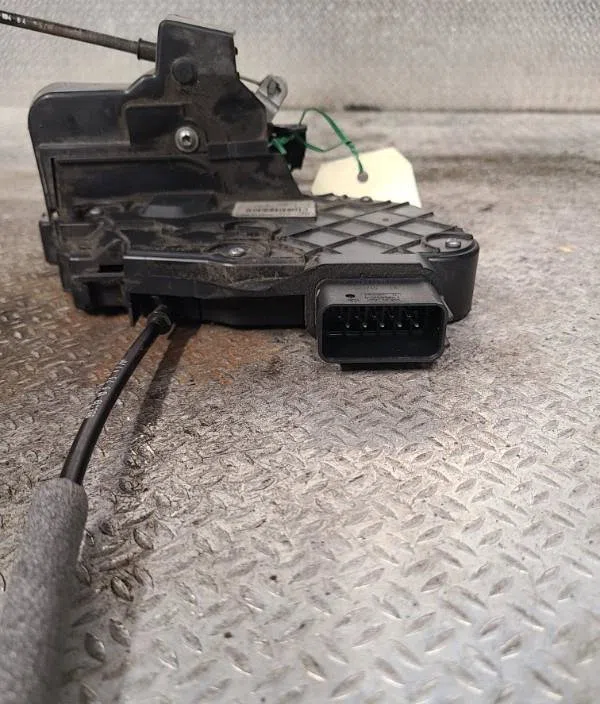 Serrure porte arg FORD GALAXY 2 PHASE 2 occasion